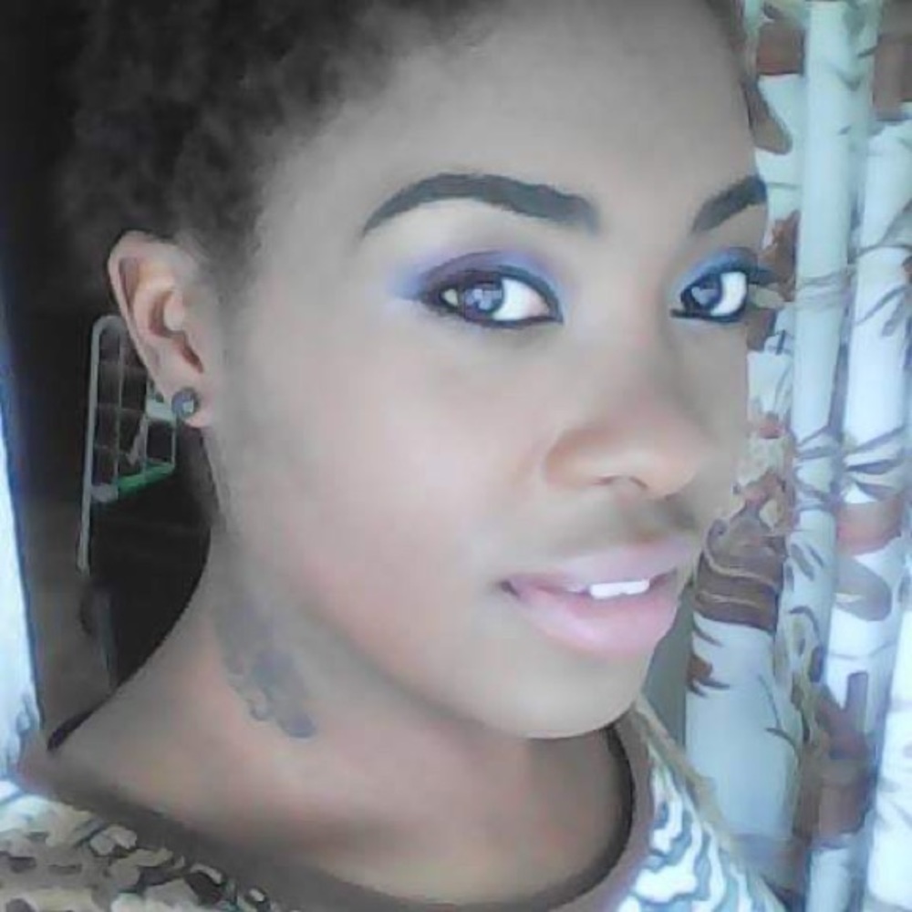 Meet your Posher, Erica